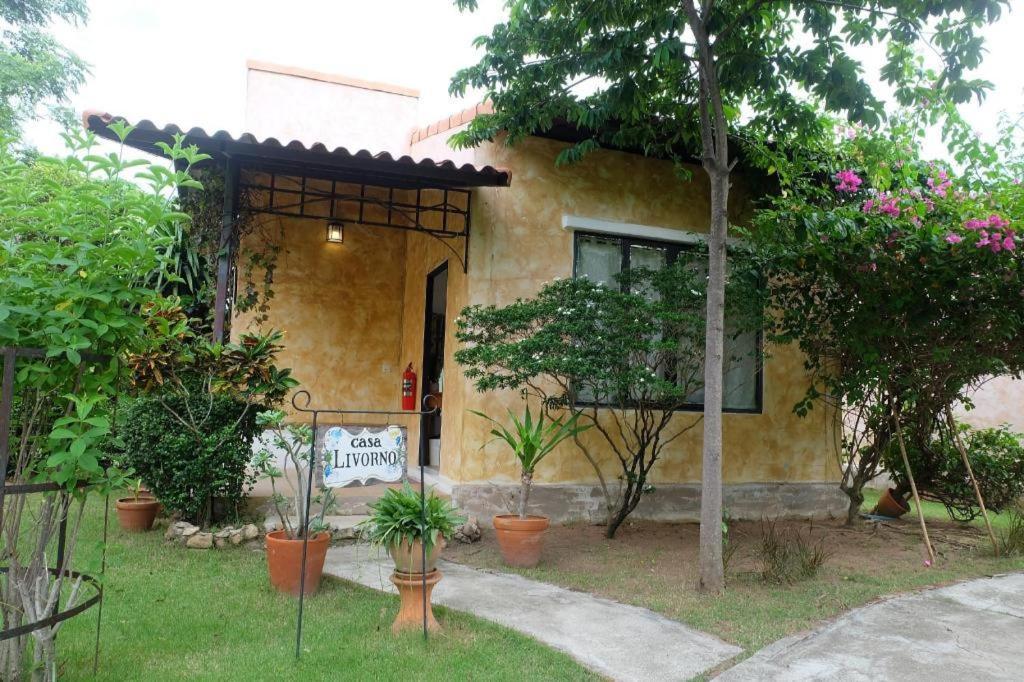 Villa Tuscany Country Resort Suan Phueng Bagian luar foto