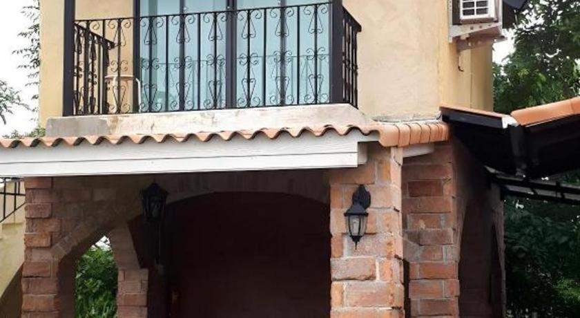 Villa Tuscany Country Resort Suan Phueng Bagian luar foto