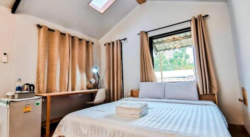 Villa Tuscany Country Resort Suan Phueng Bagian luar foto