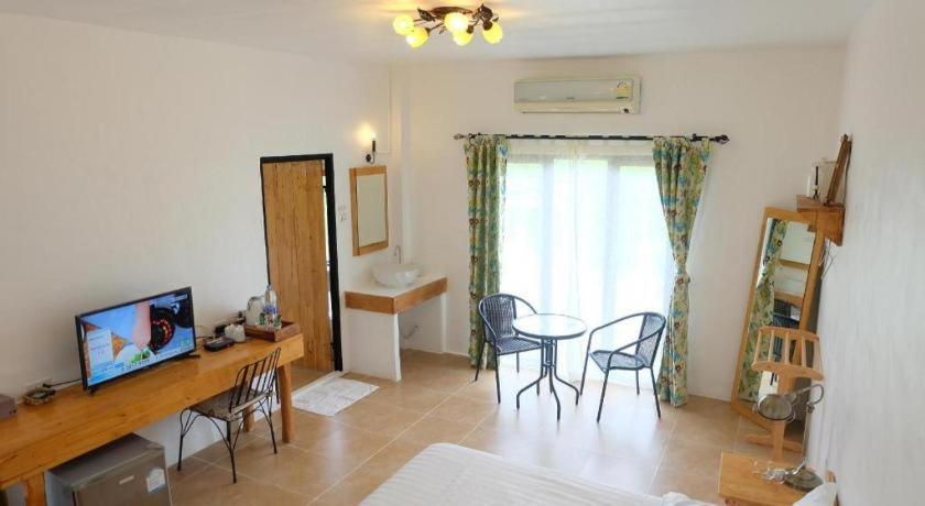 Villa Tuscany Country Resort Suan Phueng Bagian luar foto