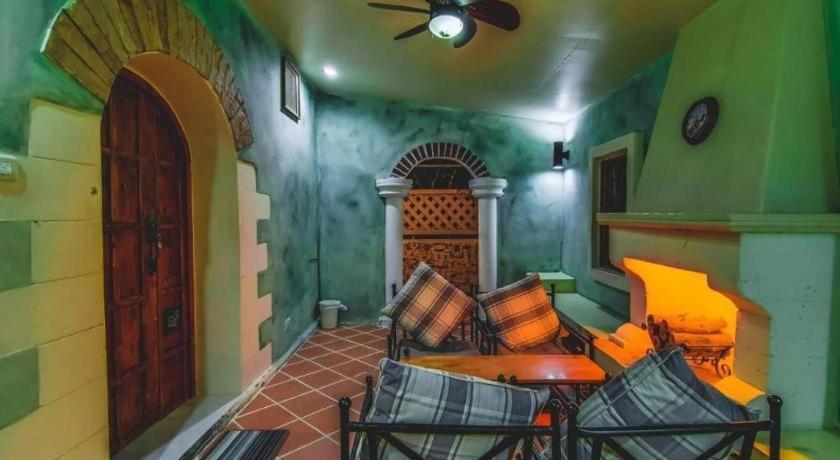 Villa Tuscany Country Resort Suan Phueng Bagian luar foto